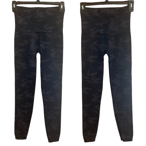 Spanx Look At Me Now Camo Leggings size M - Picture 10 of 10
